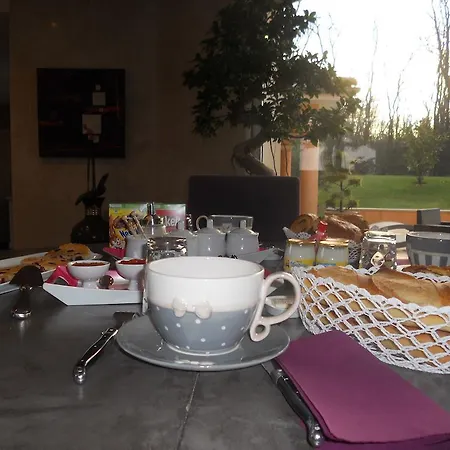 Couette-café Du Neyron